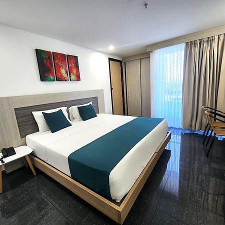 Hotel Be Suites קאלי מראה חיצוני תמונה